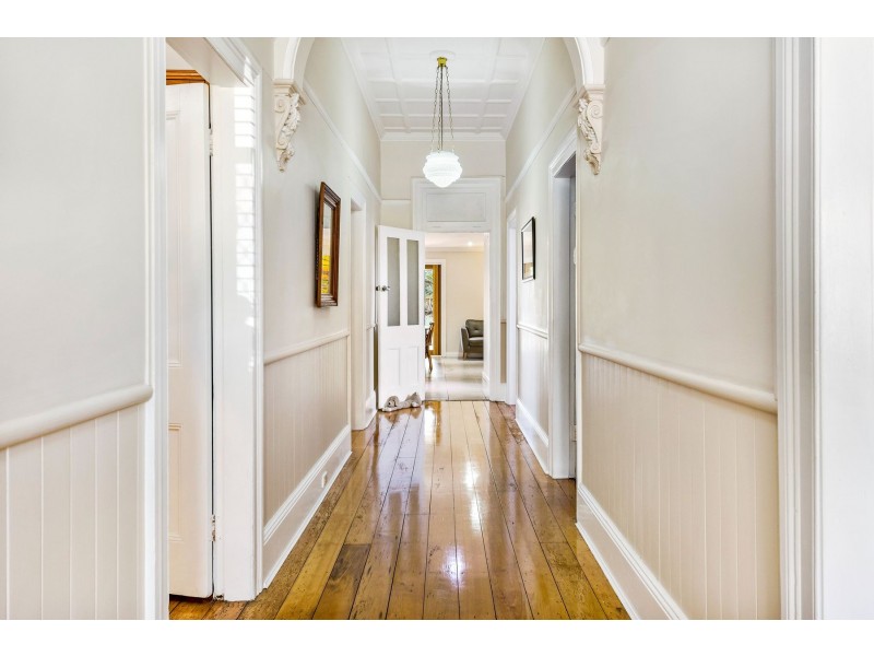 14 Barton Street, Mayfield NSW 2304