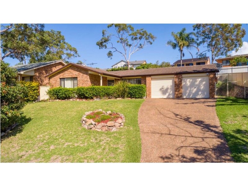 89 Glad Gunson Drive, Eleebana NSW 2282