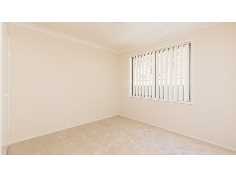 89 Glad Gunson Drive, Eleebana NSW 2282