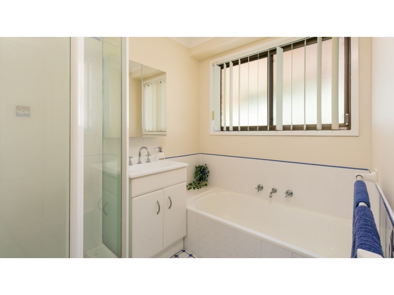 89 Glad Gunson Drive, Eleebana NSW 2282