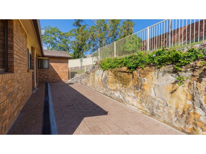 89 Glad Gunson Drive, Eleebana NSW 2282