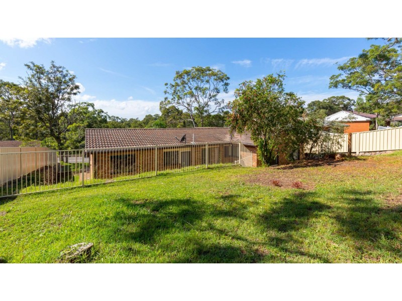 89 Glad Gunson Drive, Eleebana NSW 2282