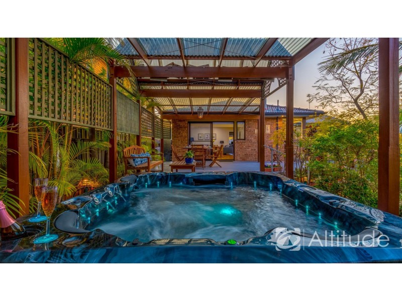 63 Alhambra Avenue, Macquarie Hills NSW 2285