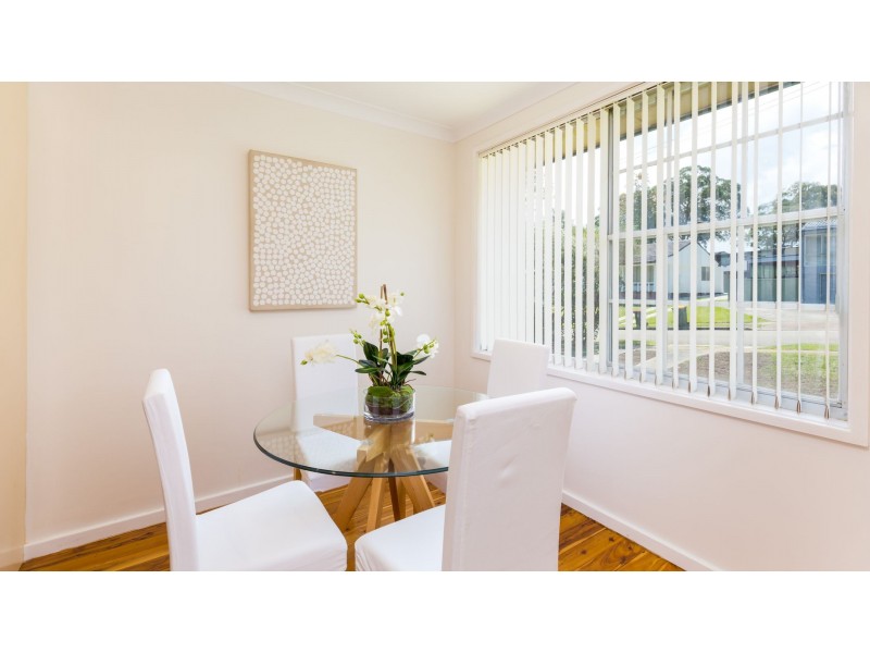 24 Rosedale Crescent, Rankin Park NSW 2287