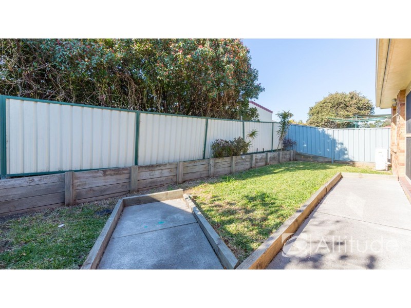 8 Kariwara Street, Maryland NSW 2287