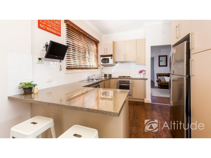 4 Buxton Street, Adamstown NSW 2289