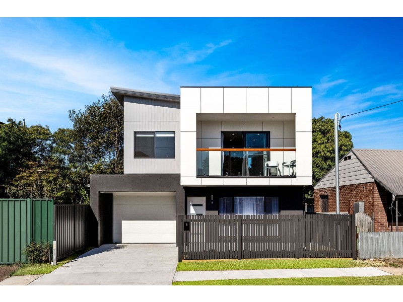 8 Coal Street, Islington NSW 2296