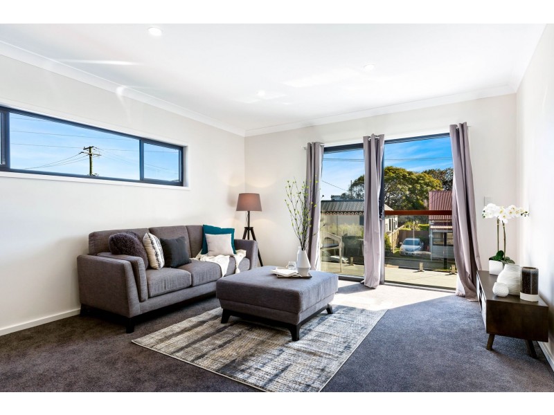 8 Coal Street, Islington NSW 2296