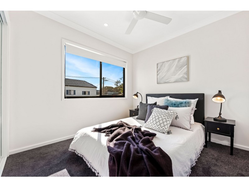 8 Coal Street, Islington NSW 2296