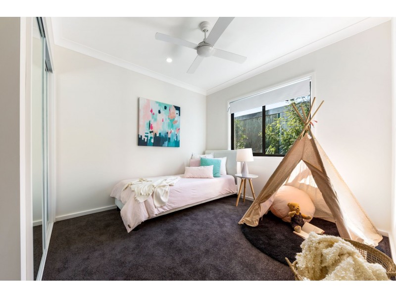 8 Coal Street, Islington NSW 2296