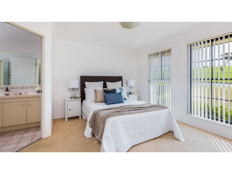 18 The Grange, Cardiff South NSW 2285