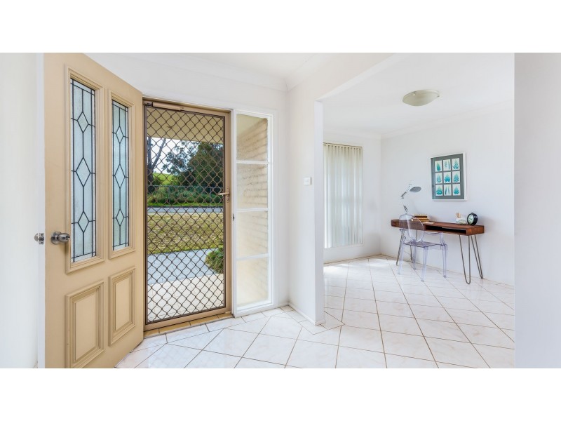 18 The Grange, Cardiff South NSW 2285