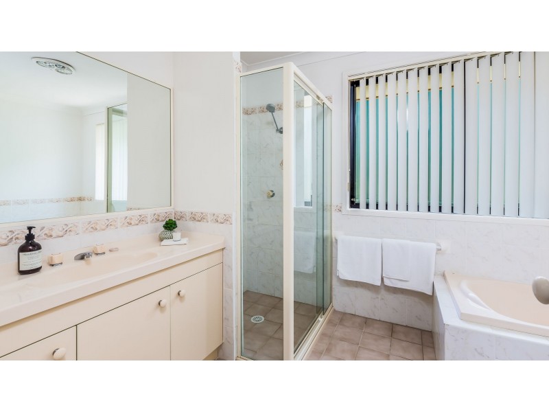 18 The Grange, Cardiff South NSW 2285