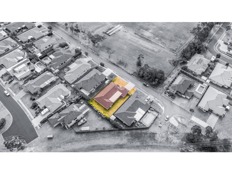 18 The Grange, Cardiff South NSW 2285