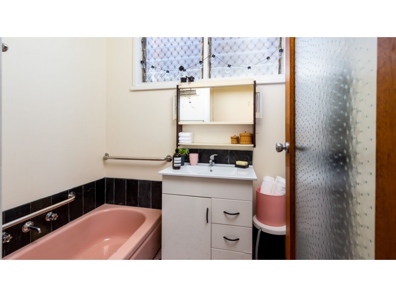 23 Ellerslie Road, Adamstown Heights NSW 2289