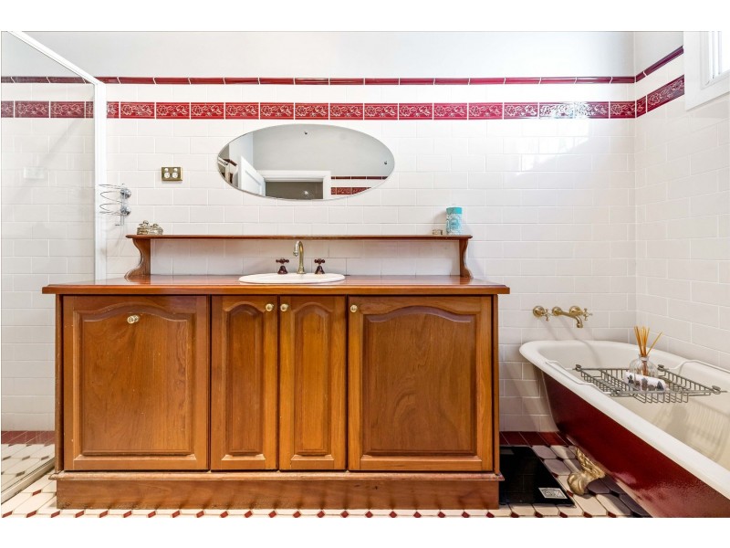 146 Burwood Road, Whitebridge NSW 2290