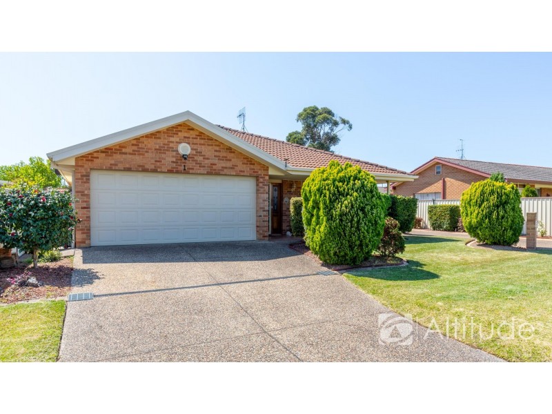 1/52 Albert Street, Warners Bay NSW 2282