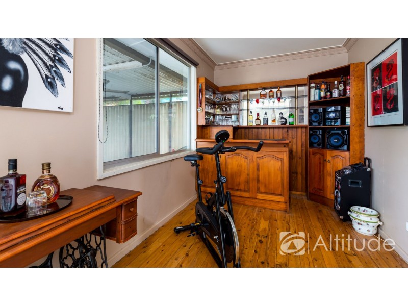 13 Pasadena Crescent, Macquarie Hills NSW 2285