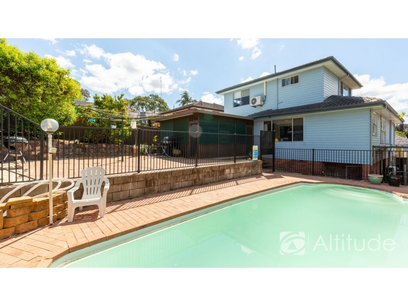 13 Pasadena Crescent, Macquarie Hills NSW 2285