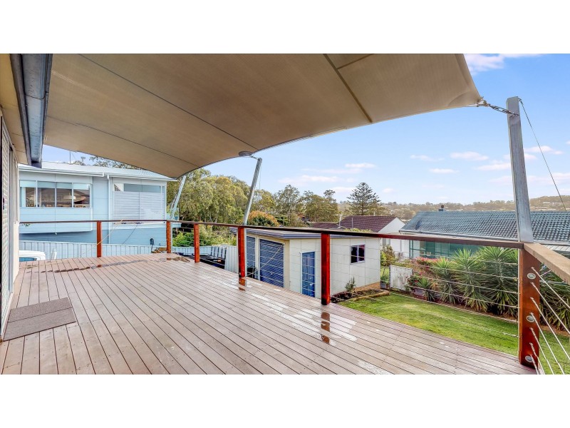15 Canowie Crescent, Buttaba NSW 2283
