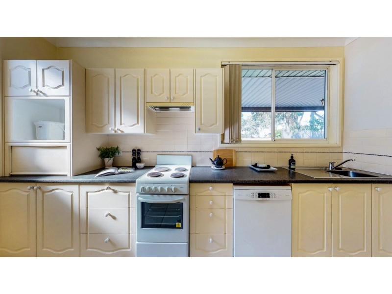 121 Reservoir Road, Glendale NSW 2285