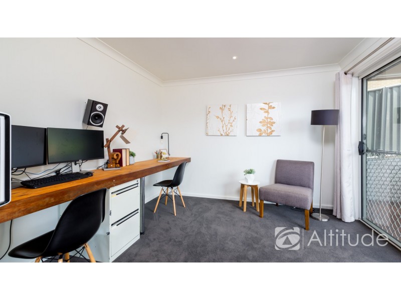 2 Fitzwilliam Circuit, Macquarie Hills NSW 2285