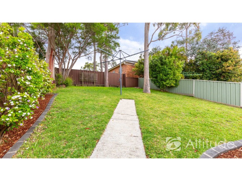 1/24 Stephanie Close, Macquarie Hills NSW 2285
