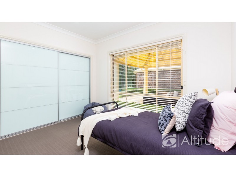 11 Windermere Place, Wallalong NSW 2320