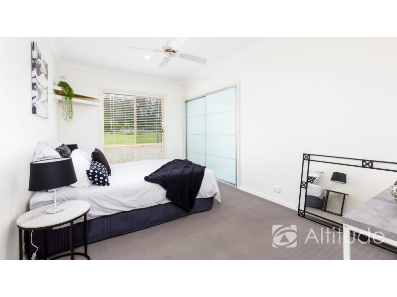 11 Windermere Place, Wallalong NSW 2320
