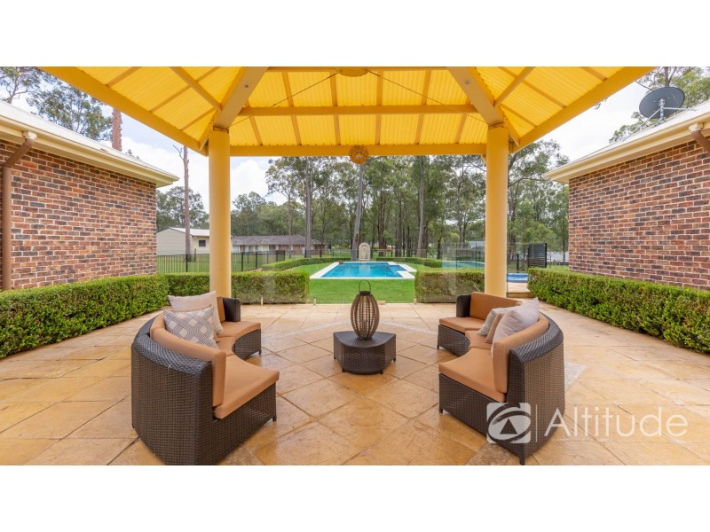 11 Windermere Place, Wallalong NSW 2320