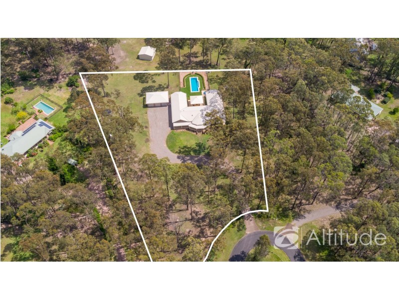 11 Windermere Place, Wallalong NSW 2320