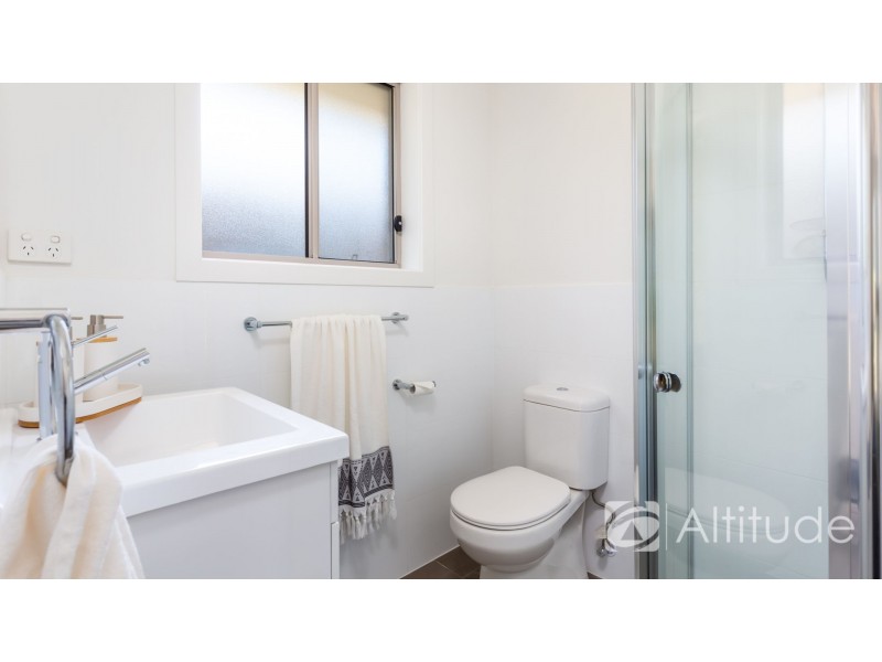 35 Redwood Close, Fletcher NSW 2287