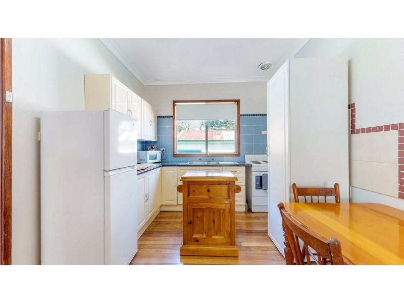 25 Johnstone Street, Cardiff NSW 2285