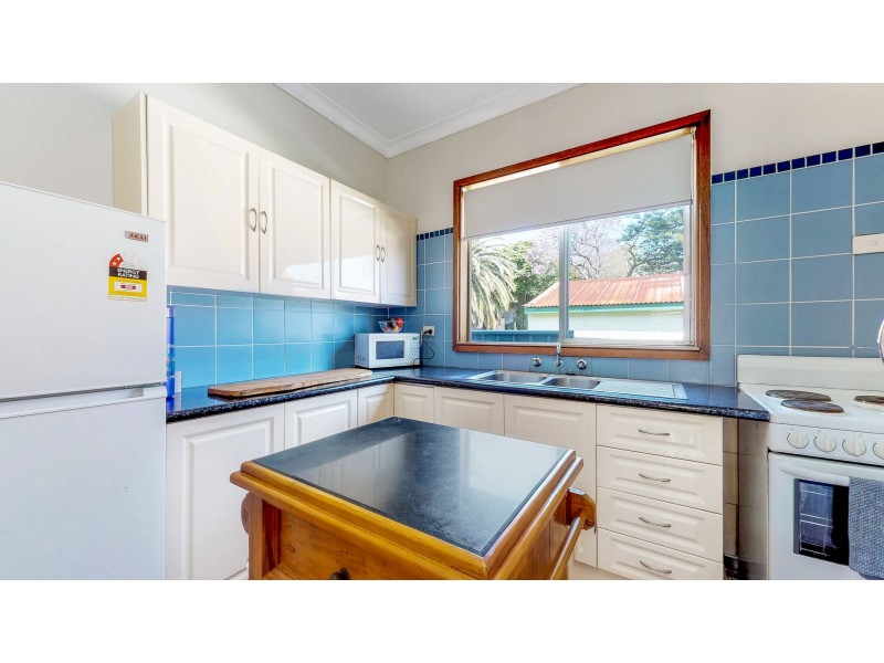 25 Johnstone Street, Cardiff NSW 2285