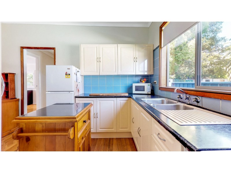 25 Johnstone Street, Cardiff NSW 2285