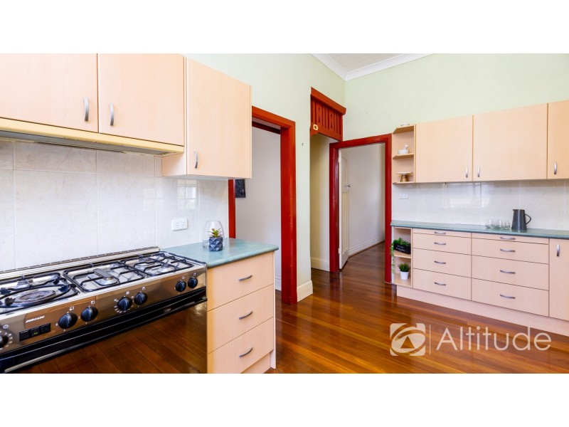 13 Park Street, Mayfield NSW 2304