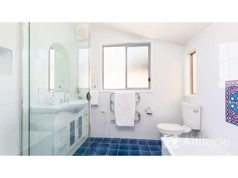 13 Park Street, Mayfield NSW 2304