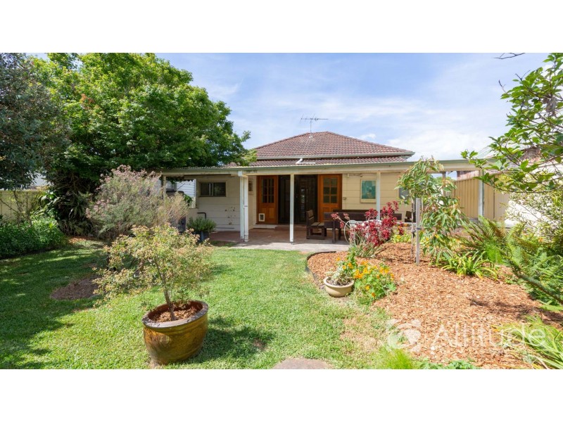 13 Park Street, Mayfield NSW 2304