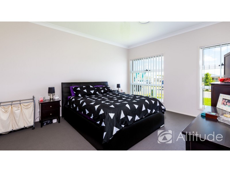 42 Lamb Street, Boolaroo NSW 2284