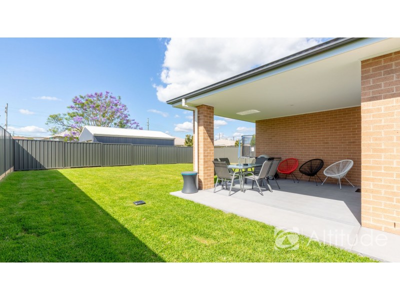 42 Lamb Street, Boolaroo NSW 2284