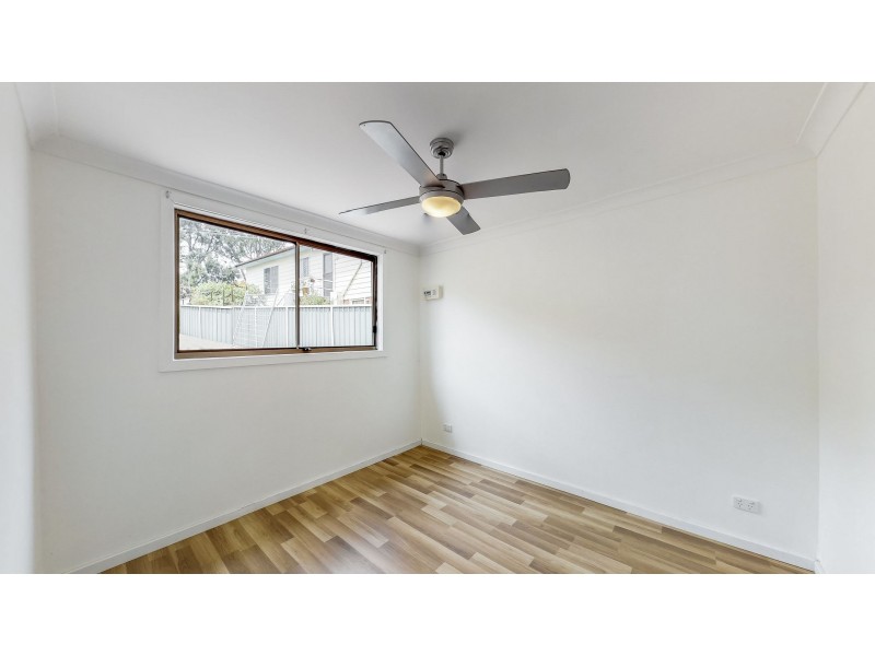 4A Long Crescent, Shortland NSW 2307