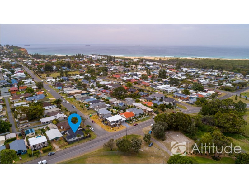 61 Burns Street, Redhead NSW 2290