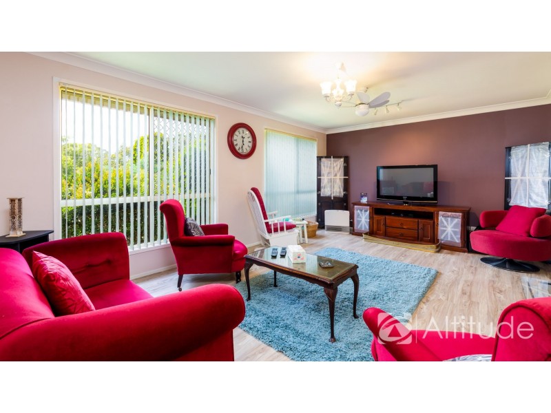 15 Windward Close, Woodrising NSW 2284