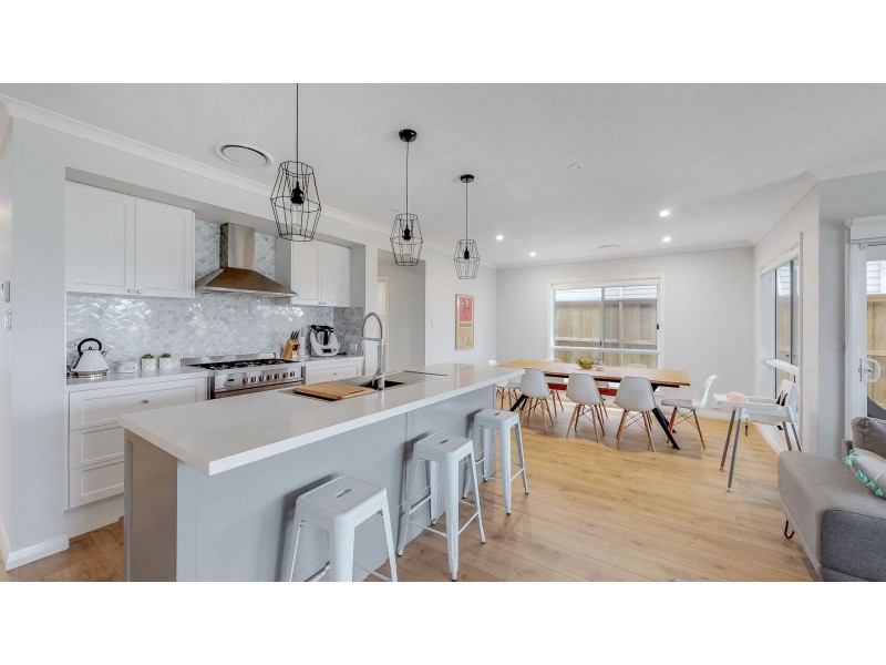 11 Rockpool Road, Catherine Hill Bay NSW 2281