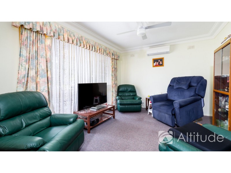 24 Melton Place, Croudace Bay NSW 2280