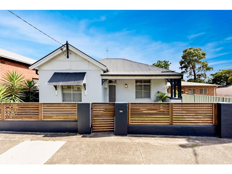 156 Crebert Street, Mayfield NSW 2304