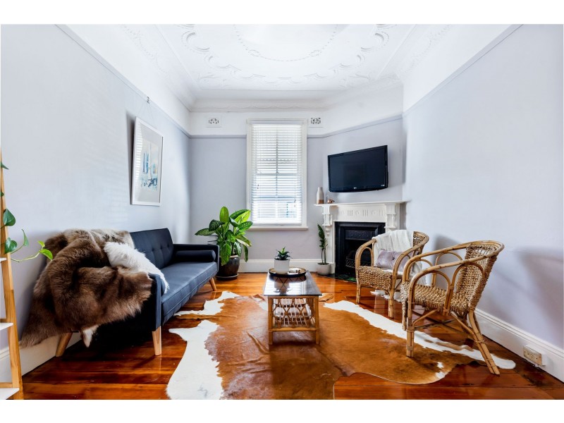 156 Crebert Street, Mayfield NSW 2304