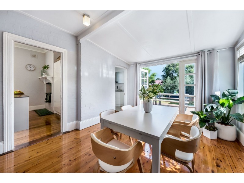 156 Crebert Street, Mayfield NSW 2304