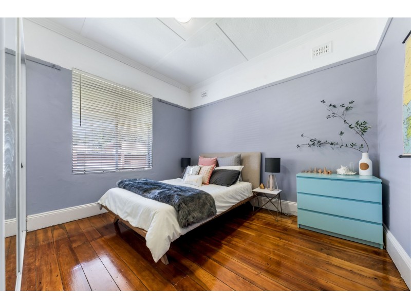 156 Crebert Street, Mayfield NSW 2304