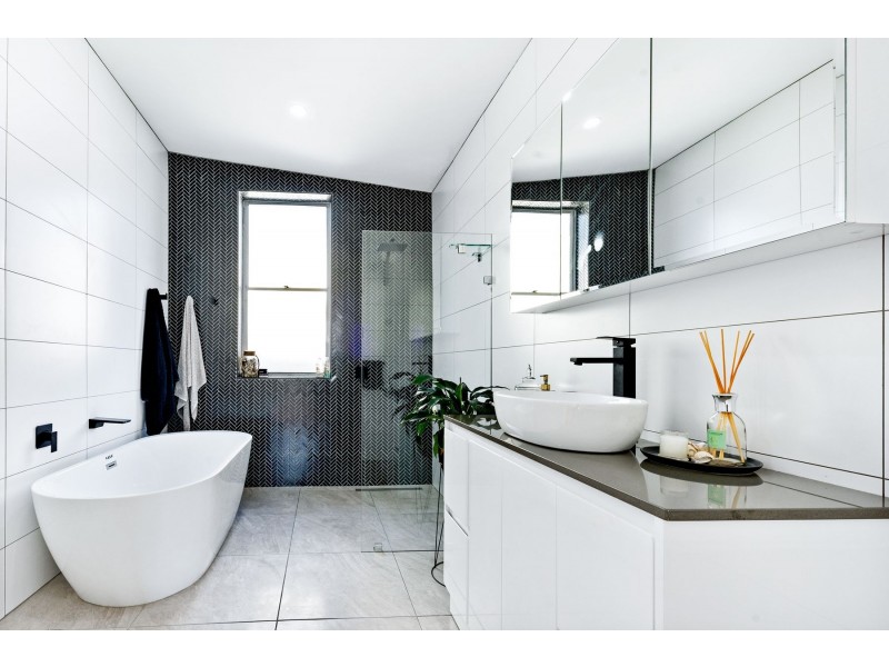 156 Crebert Street, Mayfield NSW 2304